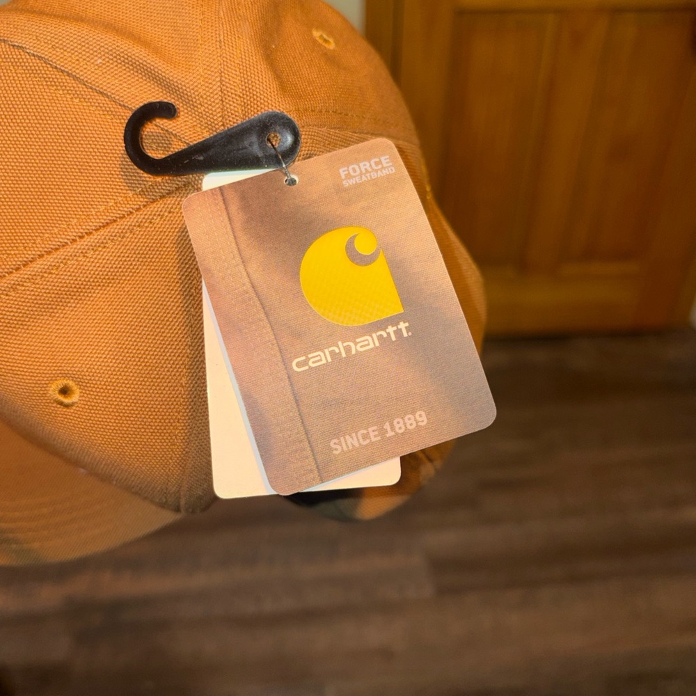 Carhartt Tan Logo Snapback - Picture 6 of 6